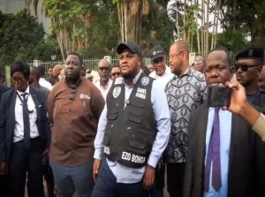 RDC : Daniel Bumba lance avec pompe l’opération coup de poing contre les marchés pirates dans la ville de Kinshasa.