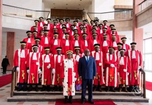 Soupçons de détournement de 70 milliards de FC destinés au paiement de nouveaux magistrats, Léon Ndomba Kabeya(de la cour de cassation) et Dieudonné Kamuleta Badibanga(de la cour constitutionnelle) interpellés à l’assemblée nationale.