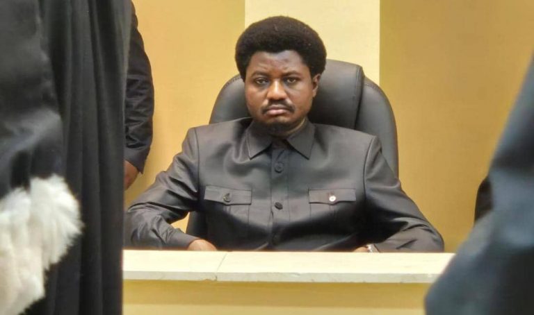 Enfin, Constant Mutamba démissionne de son poste du ministre d’État, ministre de la justice et garde de sceaux de la RDC.