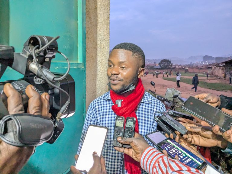 Butembo : Daniel Mathe Williams démontre la nécessité de créer des auditoires de l’ENA à l’intérieur du pays
