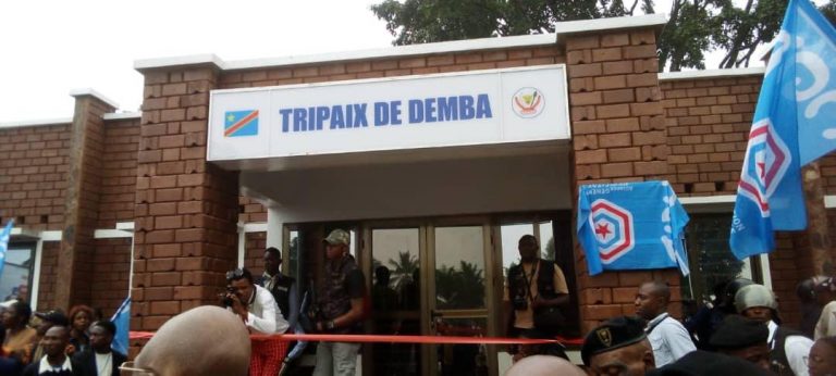 Kasaï Central : La NSCC remercie Thierry MULUMBA MPANDANJILA pour la construction d’un nouveau bâtiment du tripaix Demba