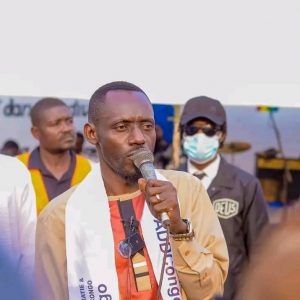 Prince Epenge critique l’accord RDC-Rwanda : « Kagame rentre en silence, Tshisekedi en fanfare »