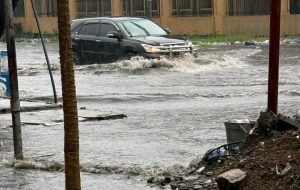 Inondations à Kinshasa : l’avenue Victoire paralysée par les pluies de ce dimanche 7 décembre