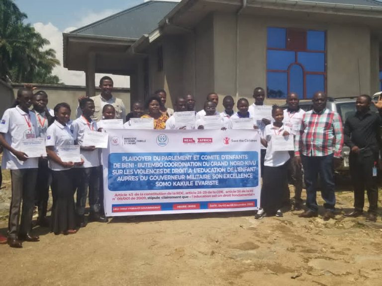 Beni: Remise des brevets aux enfants de la coordination du parlement et comité d’enfants Grand Nord-Kivu