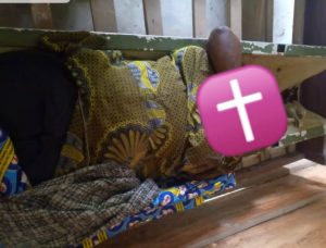 Beni : Il tue sa mère à la machette et tente de piéger les ADF