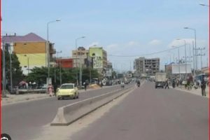 Kinshasa : L’avenue des Huilleries se dégrade malgré sa réhabilitation récente