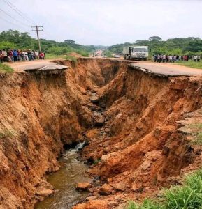 Kasaï Oriental : la route Miabi–Boya menacée par l’avancée d’un ravin