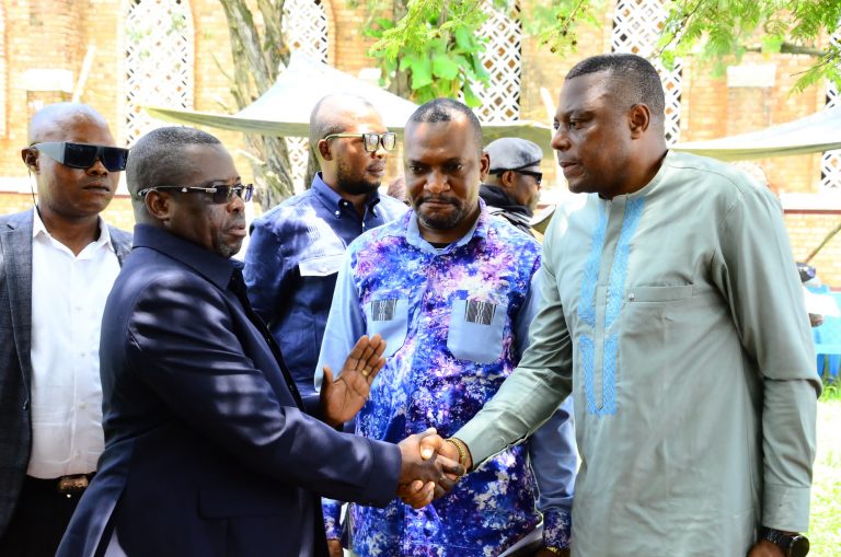 Kasaï : La campagne de vaccination contre le paludisme officiellement lancé à Tshikapa