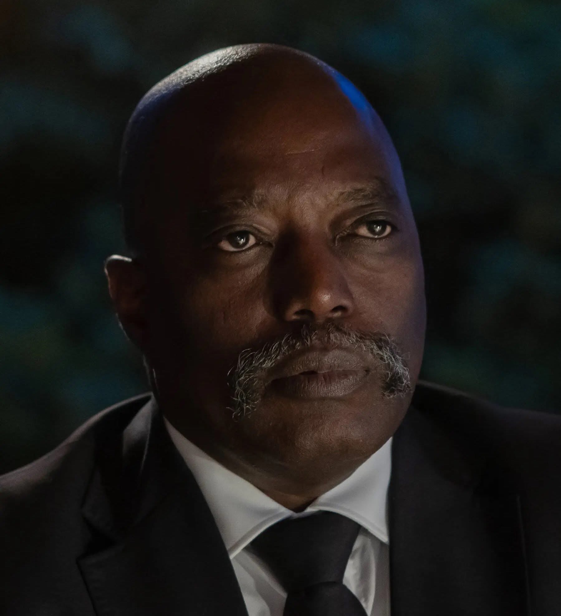 RDC : Joseph Kabila condamné à mort par contumace dénonce des accusations « fabriquées » et défie Félix Tshisekedi