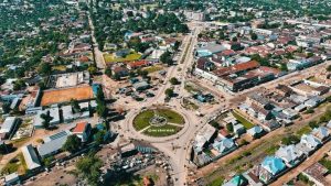 Kananga : Une femme enceinte meurt engloutie par une érosion à Kamayi