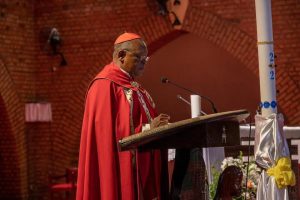 RDC : Fridolin Ambongo fustige l’indifférence politique et appelle le peuple à se prendre en charge