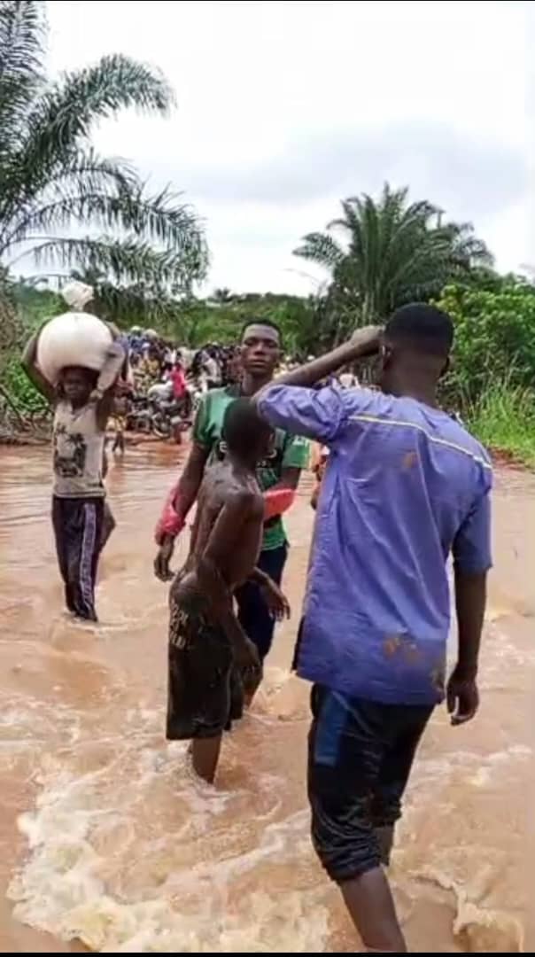 Kasaï Central : Demba isolé, la RN41 impraticable après les intempéries