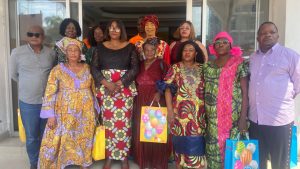 Clôture du mois de la femme : la commandante Mimie Bikela Mundele célèbre les comédiennes de Kinshasa