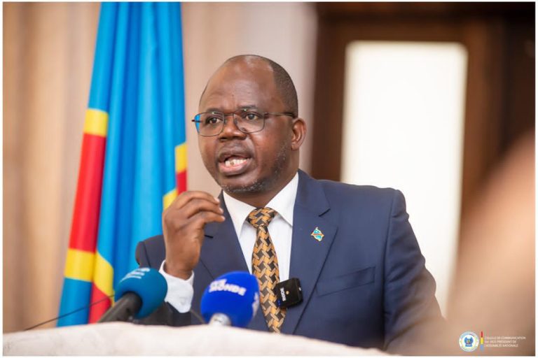 RDC : Jean Claude Tshilumbayi ouvre la voie à un changement de Constitution par référendum