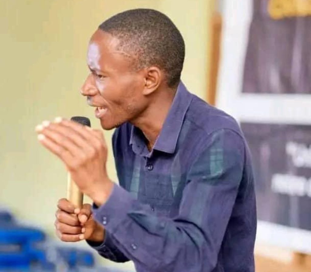 Butembo : John Kameta préoccupé par l’état des routes malgré la dotation de six jeeps sécuritaires
