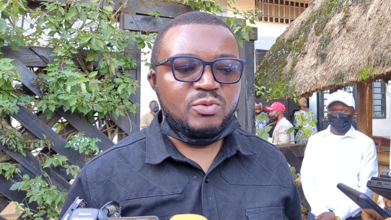 Butembo : Sekera Kasereka porte la voix des balayeurs au gouverneur