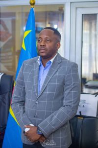 RDC : « On ne peut pas gagner une guerre de 2026 avec une Constitution de 2006 » estime René Mayilukila
