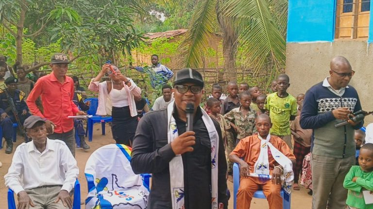 Kananga : un élu local mobilise pour le changement de la constitution