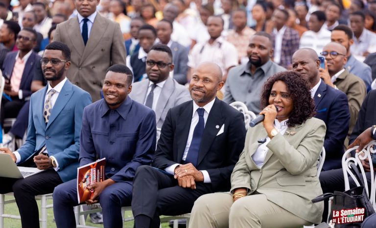 Kinshasa : Avec plus de 2 000 participants, Bénédick Ndondele boucle avec succès la Semaine de l’étudiant