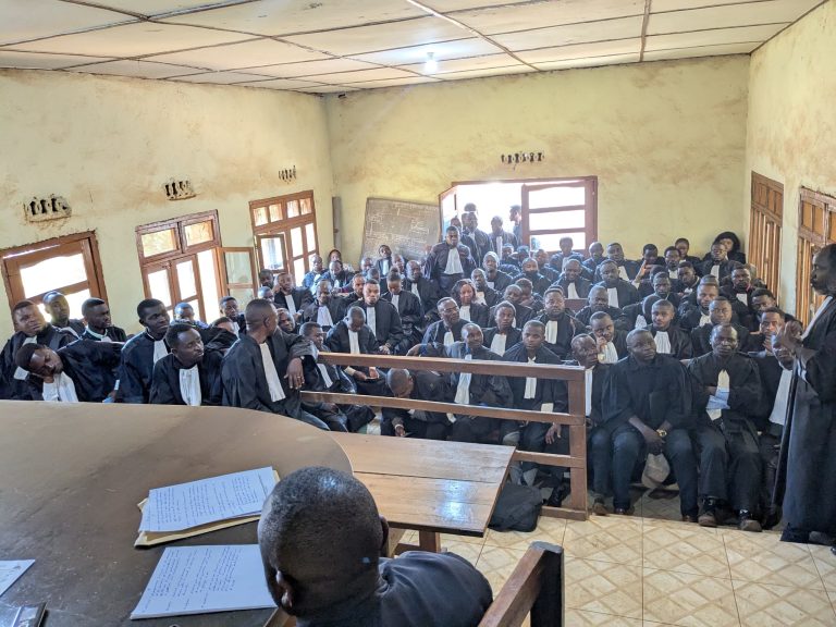 Butembo : Après près d’une année, les défenseurs judiciaires lèvent leur cessation d’activités au Parquet près le TGI