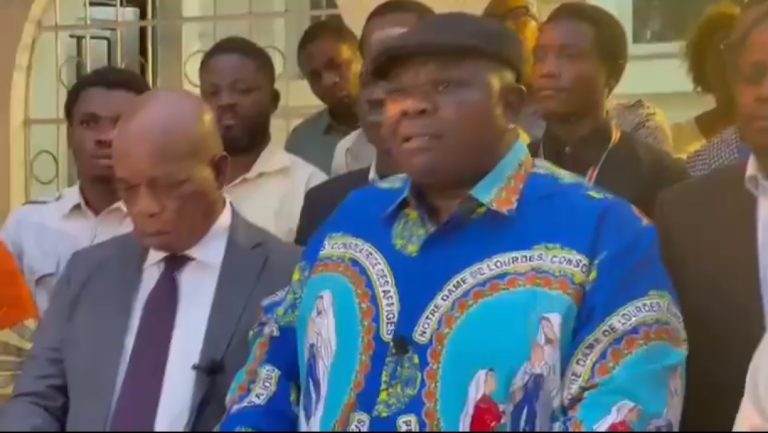 RDC | POLITIQUE : LISANGA BONGANGA : « LE CHANGEMENT DE CONSTITUTION EST INÉVITABLE »