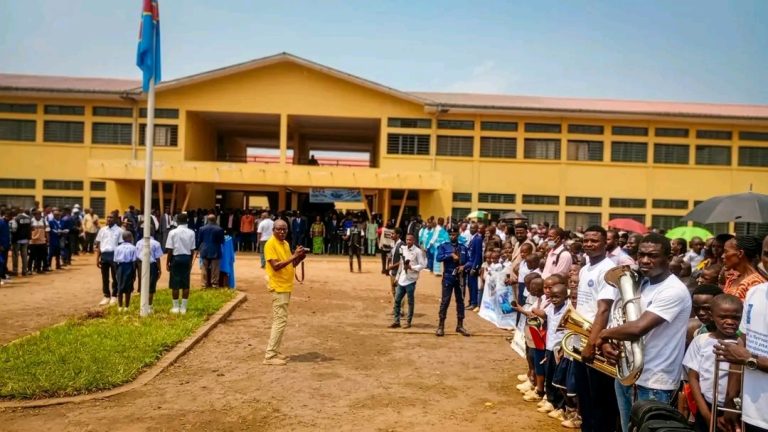 Kananga : le complexe scolaire la renaissance rouvre ses portes après 3 ans et demi de travaux