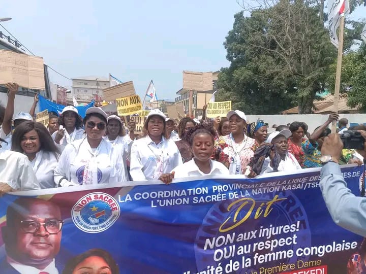 Kasaï : La Ligue des femmes de l’Union sacrée soutient Denise Nyakeru et dit oui au changement de la Constitution